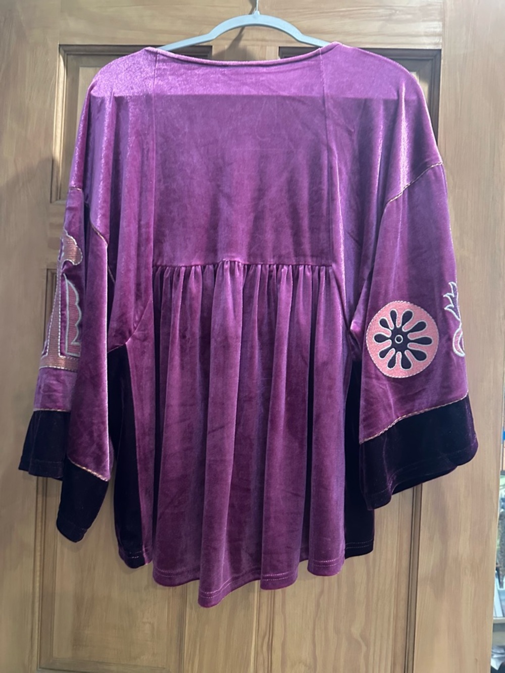 easel Velvet Embroidered V-Neck Tunic - Picture 3 of 3